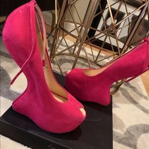 AUTHENTIC Giuseppe Zanotti Heel Less Wedge Pump